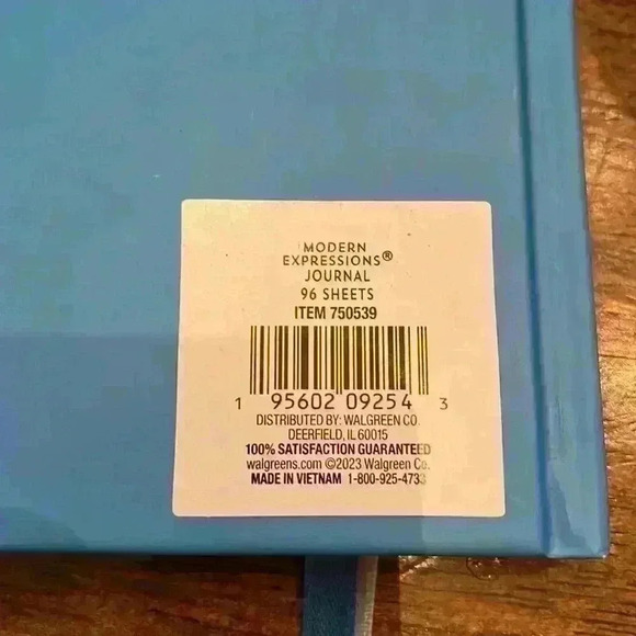 Daily Wellness Journal NWT - Picture 7 of 7